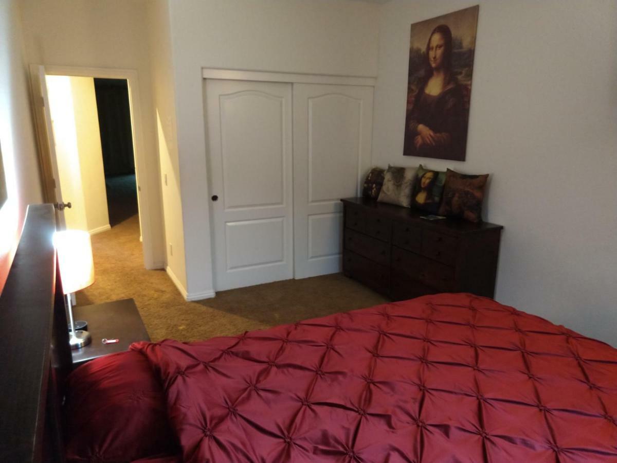 Six Flags Luxury Private Rooms Santa Clarita Luaran gambar