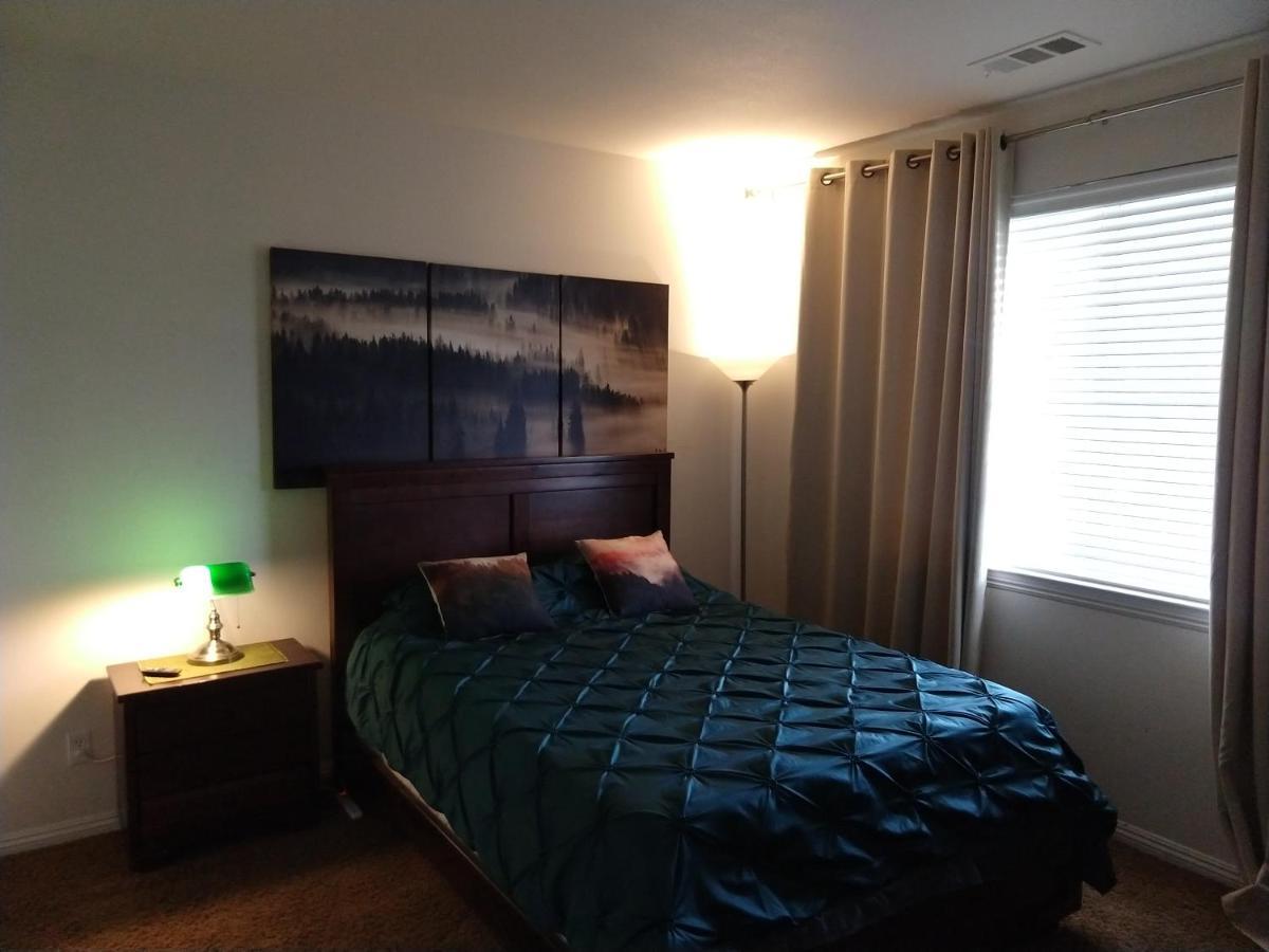 Six Flags Luxury Private Rooms Santa Clarita Luaran gambar